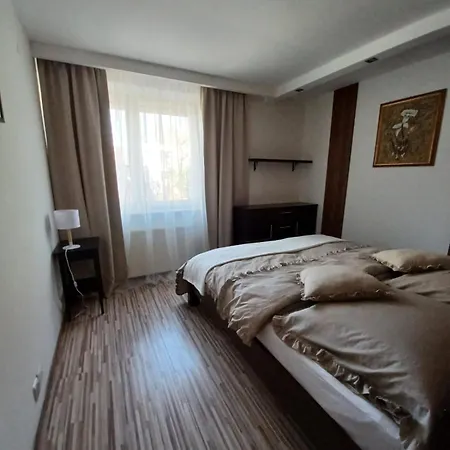 Na Apartment *